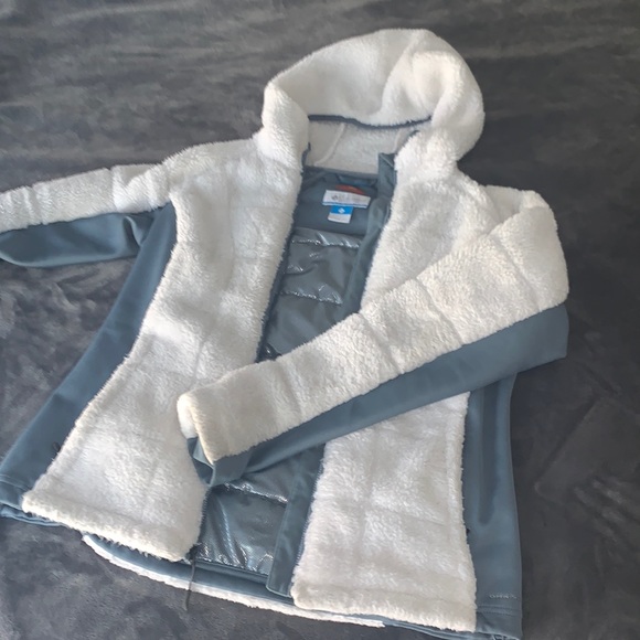 COLUMBIA OMNI-HEAT FLUFFY JACKET - Picture 1 of 6